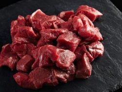 Berikut Cara Simpan Daging Kurban yang Benar dan Tahan Lama