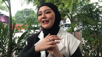 Mantap Berhijab, Jenita Janet Ikhlas Kehilangan Banyak Job