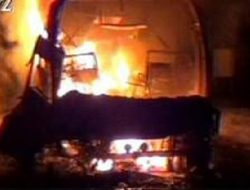 25 Orang Tewas Saat Bus Terbakar di India
