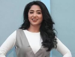 Respon Dewi Perssik Usai Disebut Tubuhnya Bersarang Jin