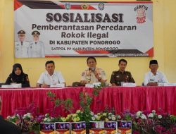 Berantas Rokok Ilegal, Satpol PP Ponorogo Sosialisasi ke Petani Tembakau dan Pedagang Kecamatan Badegan