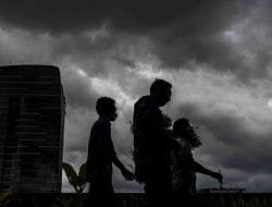 BMKG Perkirakan Jakarta Hujan dan Berawan