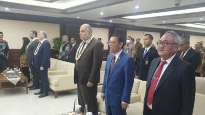 Ketua Dewan Tertinggi Peradilan atau Mahkamah Agung Palestina Dhiyauddin Al-Madhun didampingi Hakim Agung RI Syamsul Maarif menyambangi Kantor Pengadilan Negeri Jakarta Pusat