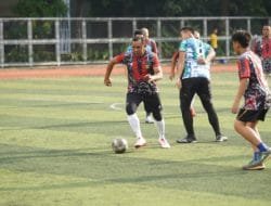 Gelar Pertandingan Sepakbola Eksibisi Kesebelasan TNI Polri versus Kaesang FC