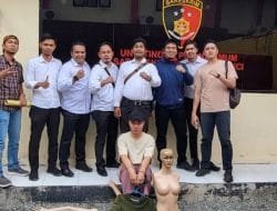 Demi Gaya Hidup, Popo Barbie Nekat Live TikTok Masturbasi dengan Manekin