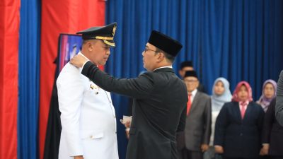 Dilantik Ridwan Kamil, Tri Adhianto Resmi menjadi Wali Kota Bekasi