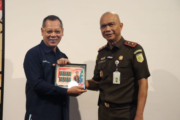 Kejaksaan Tinggi DKI Jakarta berhasil selamatkan potensi kerugian negara atas kehilangan aset negara milik BUMN, PT Pos Indonesia (Persero)