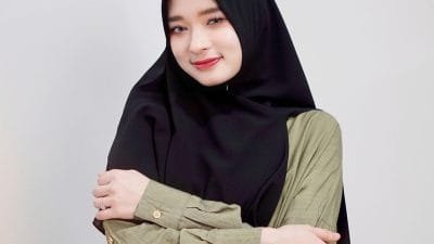 Respon Inara Rusli Terkait Kabar Taaruf dengan Pengacara