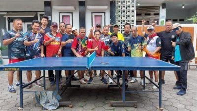 PTM Akrab Kampung Buaran Cakung Jakarta Timur menggelar kejuaraan tenis meja