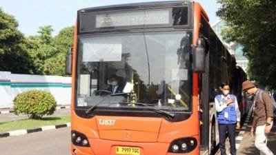 Lonjakan Arus Balik Lebaran, Transjakarta Tambah Jam Layanan hingga Tengah Malam