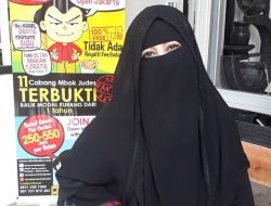 Umi Pipik Akui Masih Nyaman Hidup Menjanda