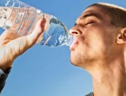 Suhu Panas Masih Melanda Jabodetabek, BMKG Imbau Masyarakat Banyak Minum