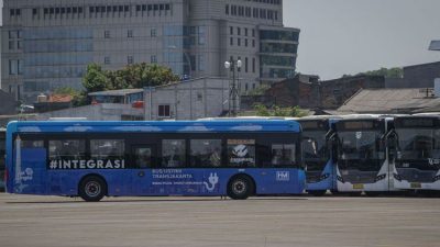 Ada Demo Jelang Putusan MK Batas Usia Capres-cawapres, Berikut Penyesuaian Bus Transjakarta