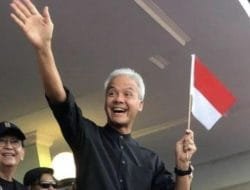 Ganjar Pranowo: Menyelesaikan Problem Kemiskinan Terbaik Adalah Dengan Pendidikan