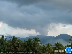 Muntahkan Abu 550 Meter, Gunung Dukono Maluku Utara Erupsi