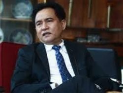 Yusril Khawatir Prabowo Tak Bisa Maju Capres jika MK Batasi Usia 70 Tahun