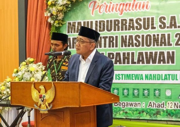 Dubes RI untuk Brunei Darussalam Dr. Achmad Ubaedillah menyampaikan sambutan pada acara Maulid Nabi di Aula KBRI Bandar Seri Begawan (BSB) Brunei Darussalam pada 12 November 2023 (Foto: Dok. KBRI Bandar Seri Begawan).
