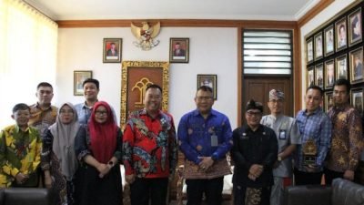 Kanwil Kemenkumham Bali menerima kunjungan kerja studi tiru dari Kantor Badan Pertanahan Nasional (BPN) Kota Makassar, Sulawesi Selatan di Ruang Nakula, Kamis (23/11/2023).
