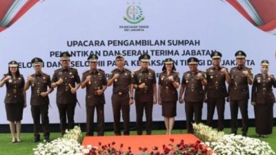 Jamintel Kejagung Reda Manthovani melantik tujuh pejabat Kejati DKI Jakarta dan tiga Kajari, Kamis (2/11/2023).