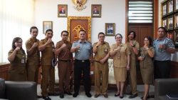Kakanwil Kemenkumham Bali, Romi Yudianto menerima kunjungan Sekda Kabupaten Gianyar, Dewa Gede Alit Mudiarta bersama Kepala Bagian Hukum dan Analis Hukum, Senin (6/11/2023).