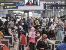 Kemenhub: H-6 Libur Nataru, Tercatat 162 Ribu Penumpang Kereta Api