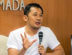 Hanung Bramantyo Akui Tak Kapok Untuk Naik Moge Lagi