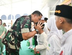 Peringati Hari Juang TNI AD dan HUT Kodam Jaya, Pangdam Santuni 5.000 Anak Yatim