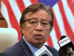 Malaysia Hapus Larangan Pemasangan Tulisan dan Pemajangan Kue dengan Ucapan Selamat Natal