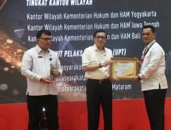 Kanwil Kemenkumham Bali Raih Penghargaan Pelaksanaan Reformasi dan Kinerja Terbaik