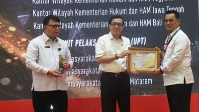 Kanwil Kemenkumham Bali Raih Penghargaan Pelaksanaan Reformasi dan Kinerja Terbaik 