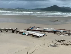 Potensi Gelombang 4 Meter, BMKG: Warga Pesisir Harus Waspada