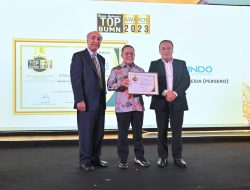 Pelindo Berhasil Sabet Dua Penghargaan dari Bisnis Indonesia