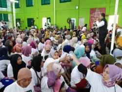 Relawan Ganjar-Mahfud “Bergema” Gelar Pasar Murah
