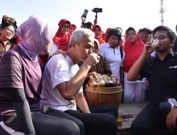 Ganjar Pranowo: Industri Jamu Mesti Dimodernisasi dan Mengembangkan Kemasan Lebih Menarik