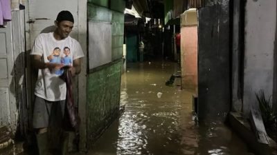 Banjir 1 Meter Landa Kawasan Braga-Bandung, Puluhan Rumah Terendam