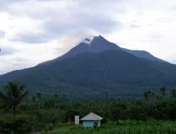 PVMBG: Ancaman Meletusnya Gunung Lewotobi Masih Ada Meski Gempa Menurun