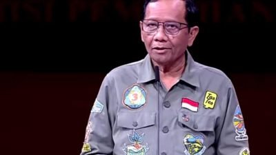Cawapres nomor urut tiga Mahfud MD receh