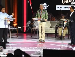 Debat Ketiga, Analis: Anies-Ganjar Kompak Serang Prabowo