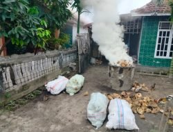 Keluhkan Asap Pembakaran Batok Kelapa, Warga Minta Pemdes Pasar Baru Bertindak