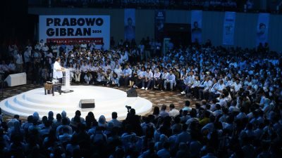 Di Hadapan Ribuan Relawan Muda, Prabowo: Kalau Bersama Anak Muda, Saya Tidak Takut!