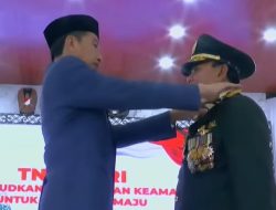 Presiden Jokowi Anugerahi Prabowo Kenaikan Pangkat Jenderal Bintang Empat Kehormatan