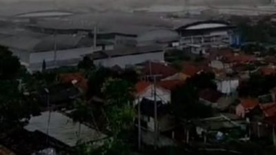 Puting Beliung Terjang Pabrik Kahatex dan 5 Pabrik di Sumedang