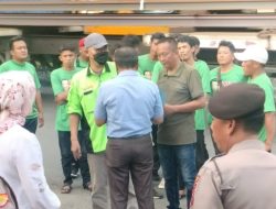 AMPPD Gelar Aksi Spontanitas di depan Polres Pasuruan