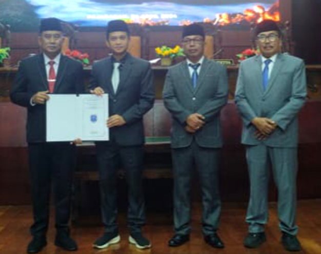 Rapat Paripurna, DPRD Kabupaten Probolinggo Serahkan Rekomendasi LKPJ Bupati Tahun 2023