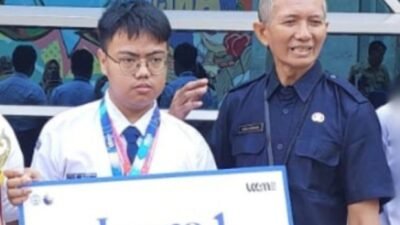 Cerita Rizki Adhi Permana, Siswa SMPN 255 Jakarta Masuk Daftar 25 Penulis Terbaik Kompetisi Menulis Surat untuk Presiden