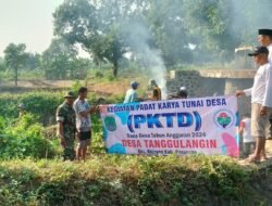 Anggota Koramil 0819/04 Kejayan Gelar PKTD Bersama Warga