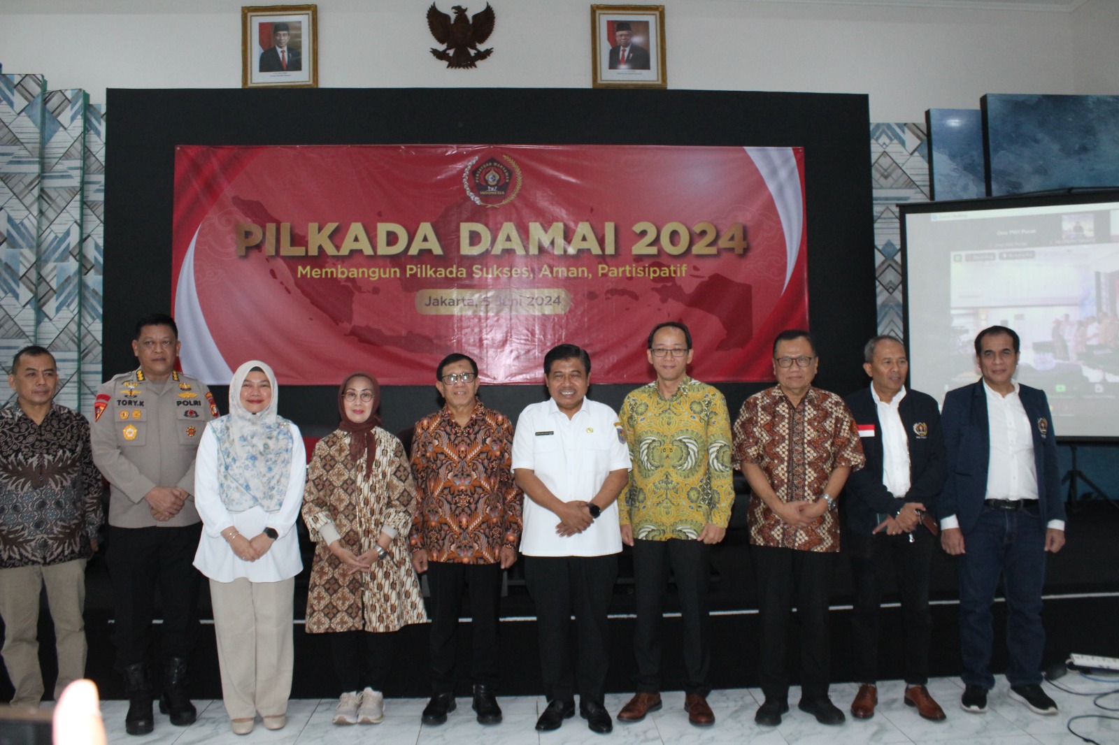 Seminar Pilkada Damai 2024 dengan tema "Membangun Pilkada Sukses, Aman Partisipatif" di Hall Dewan Pers, Jalan Kebon Sirih, Jakarta Pusat, Rabu (5/6/2024). 