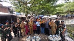 Danlanud Husein Sastranegara Anjangsana ke Warga Citepus Kelurahan Padjajaran Kota Bandung