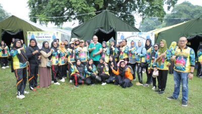 Wakil Bupati Asahan Taufik Zainal Abidin Siregar, menutup secara resmi Jambore Kader Posyandu ke-11 tingkat Kabupaten Asahan. (Humas)