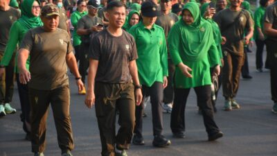 Prajurit-Persit KCK Kodim 0501 PD Jaya Olahraga Bersama di Monas